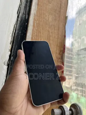 Apple iPhone 13 128 GB White