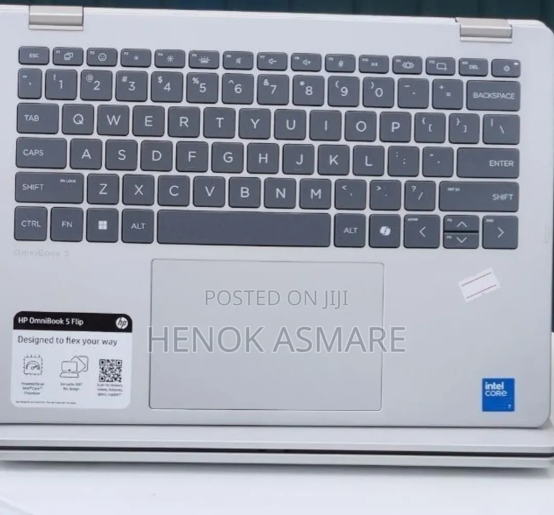 New Laptop HP OmniBook 5 Flip 16GB Intel Core 7 SSD 512GB