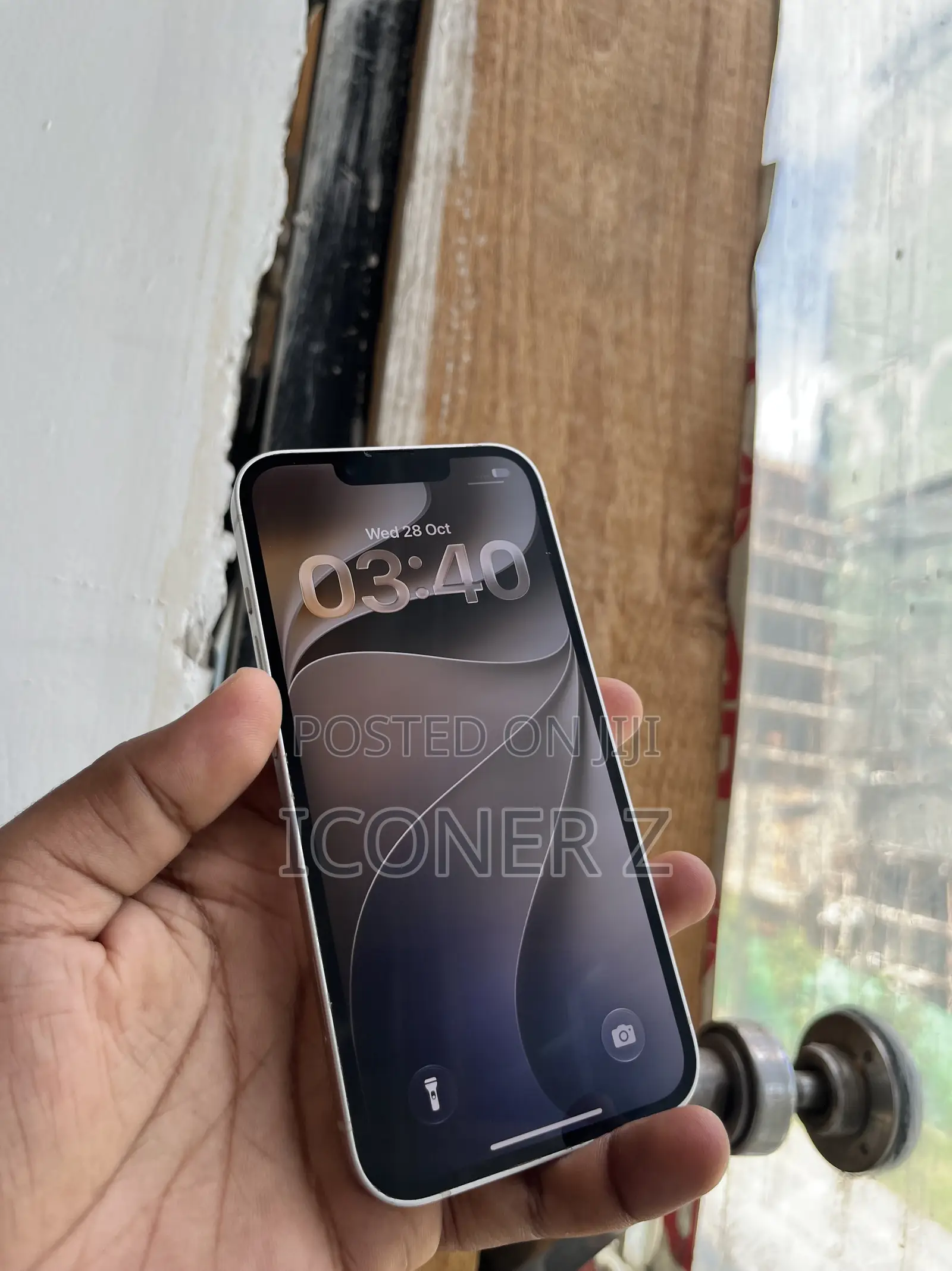 Apple iPhone 13 128 GB White