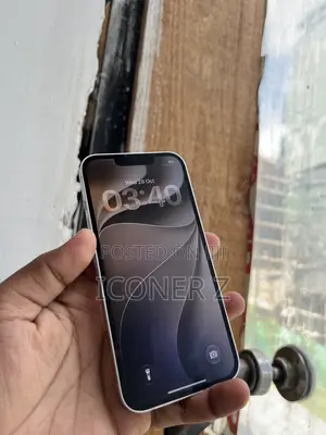 Apple iPhone 13 128 GB White