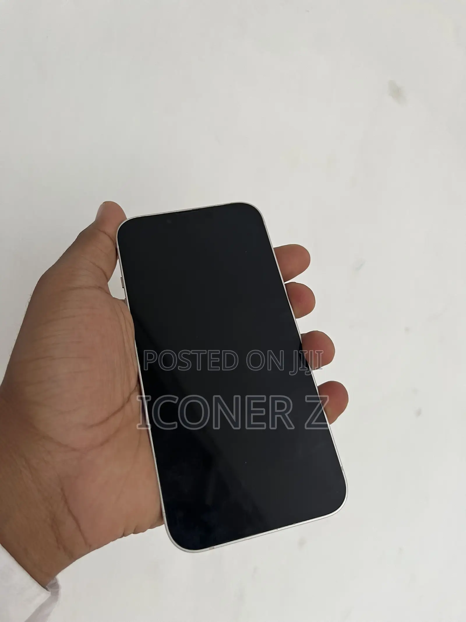 Apple iPhone 13 128 GB White