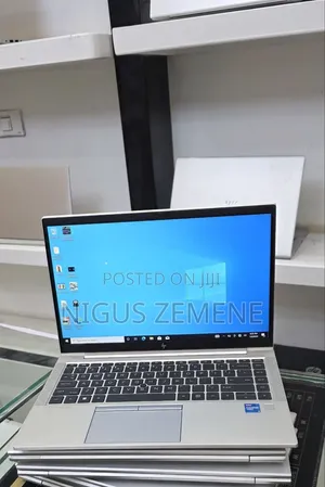 New Laptop HP EliteBook 840 G8 16GB Intel Core i5 SSD 512GB