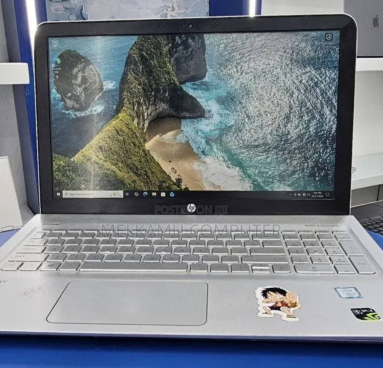 New Laptop HP Envy 15 16GB Intel Core i5 SSD 128GB