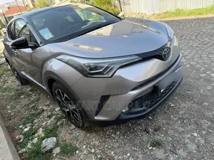 Toyota C-HR 2017 Silver