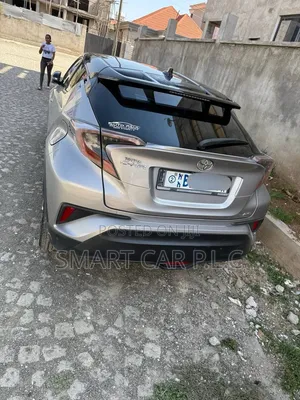 Toyota C-HR 2017 Silver