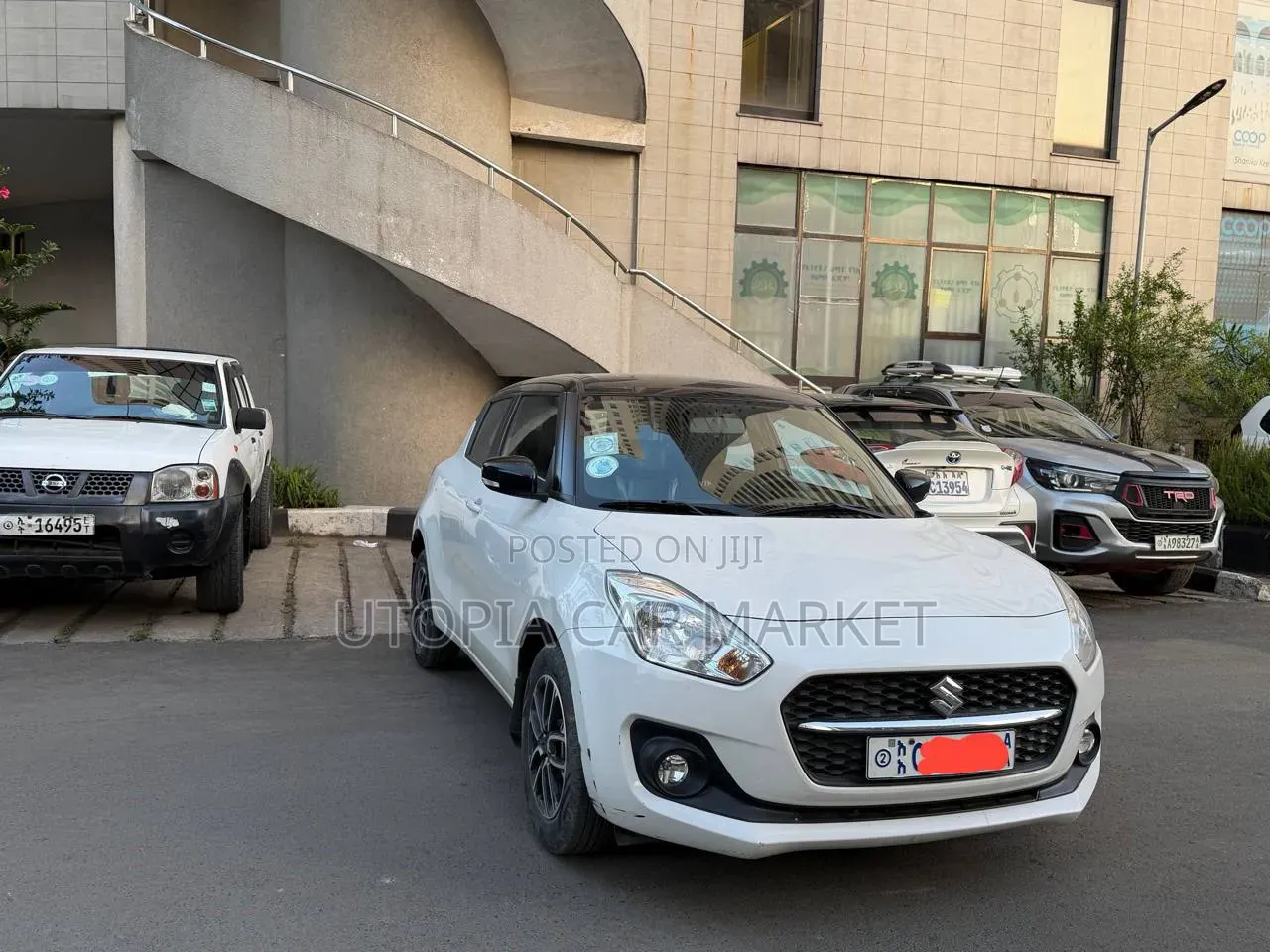 Suzuki Swift 2022 White