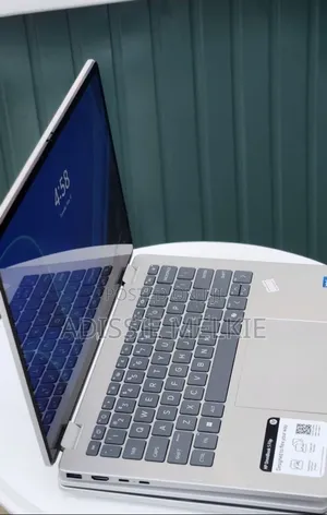 New Laptop HP OmniBook 5 Flip 16GB Intel Core i7 SSD 512GB