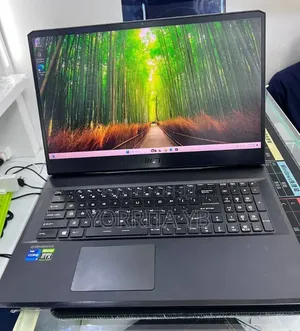 New Laptop MSI GP75 Leopard 16GB Intel Core i7 SSD 512GB