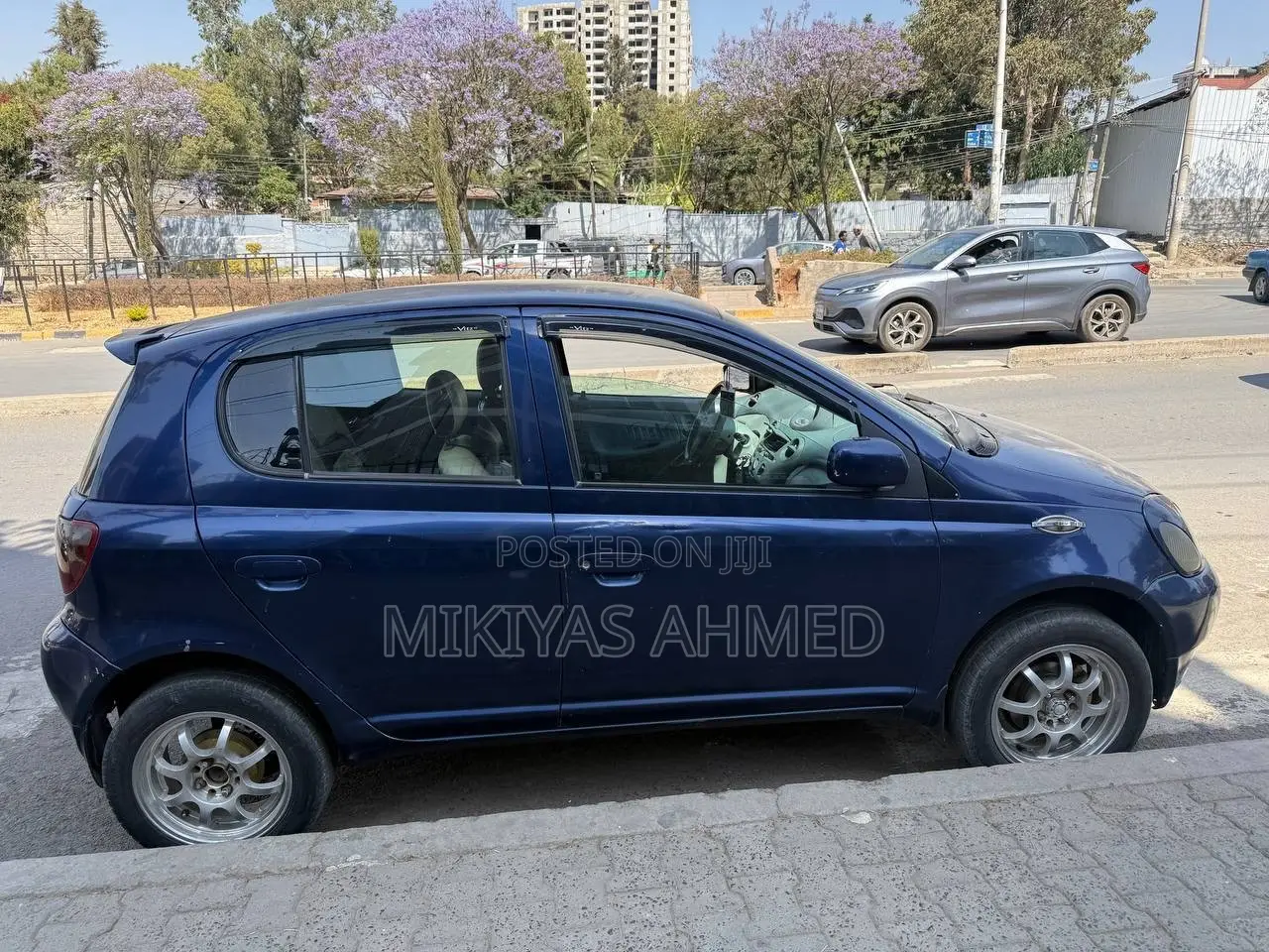 Toyota Vitz 2001 Blue