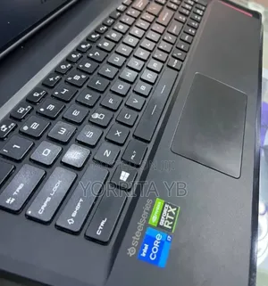 New Laptop MSI GP75 Leopard 16GB Intel Core i7 SSD 512GB