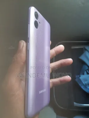 Samsung Galaxy F04 64 GB Pink