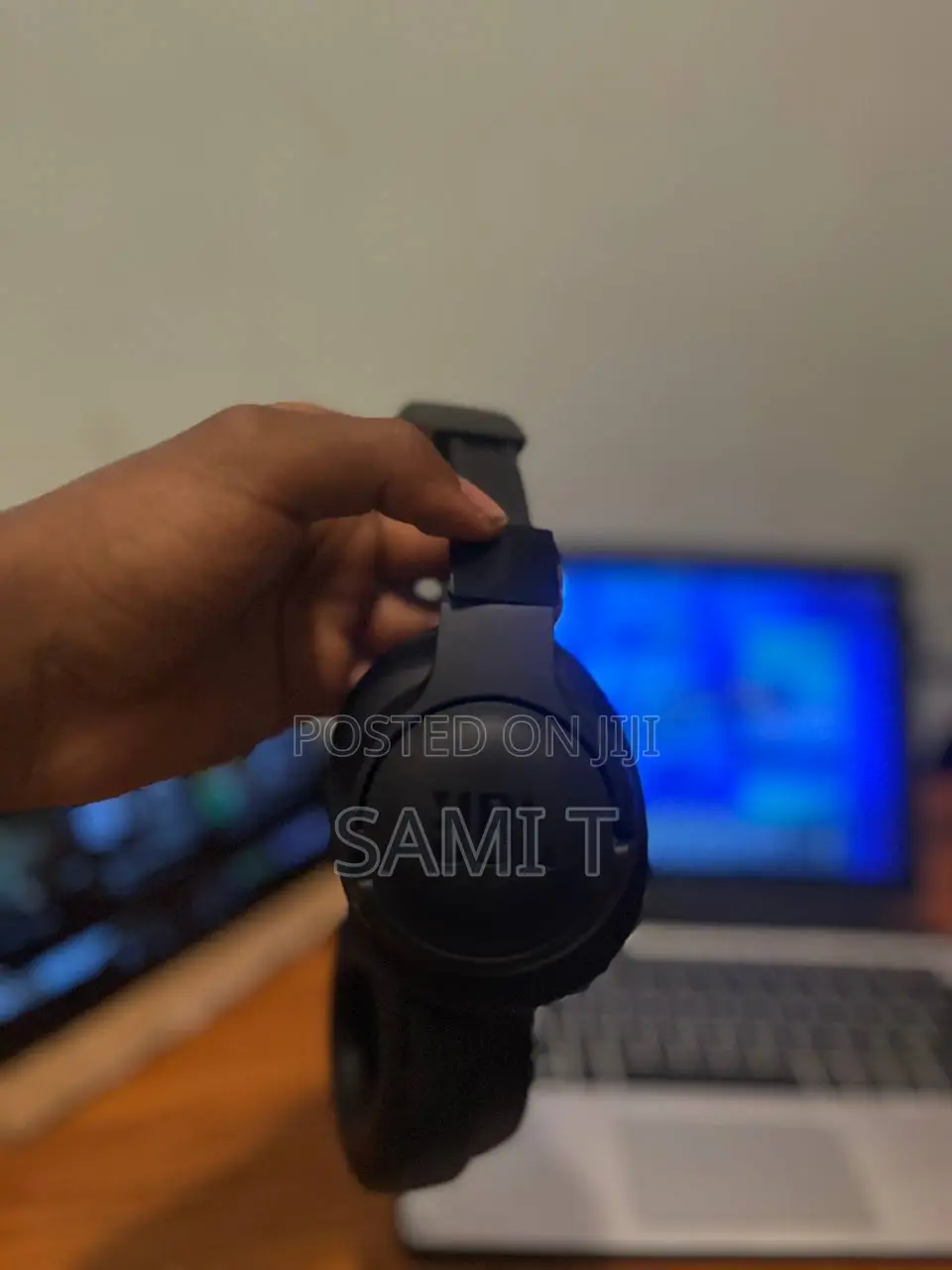 JBL 720bt Headphone