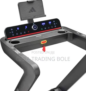 Adidas T-700 Treadmill – Professional Look, Ideal for Gym Businesses