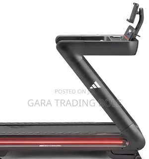 Adidas T-700 Treadmill – Professional Look, Ideal for Gym Businesses