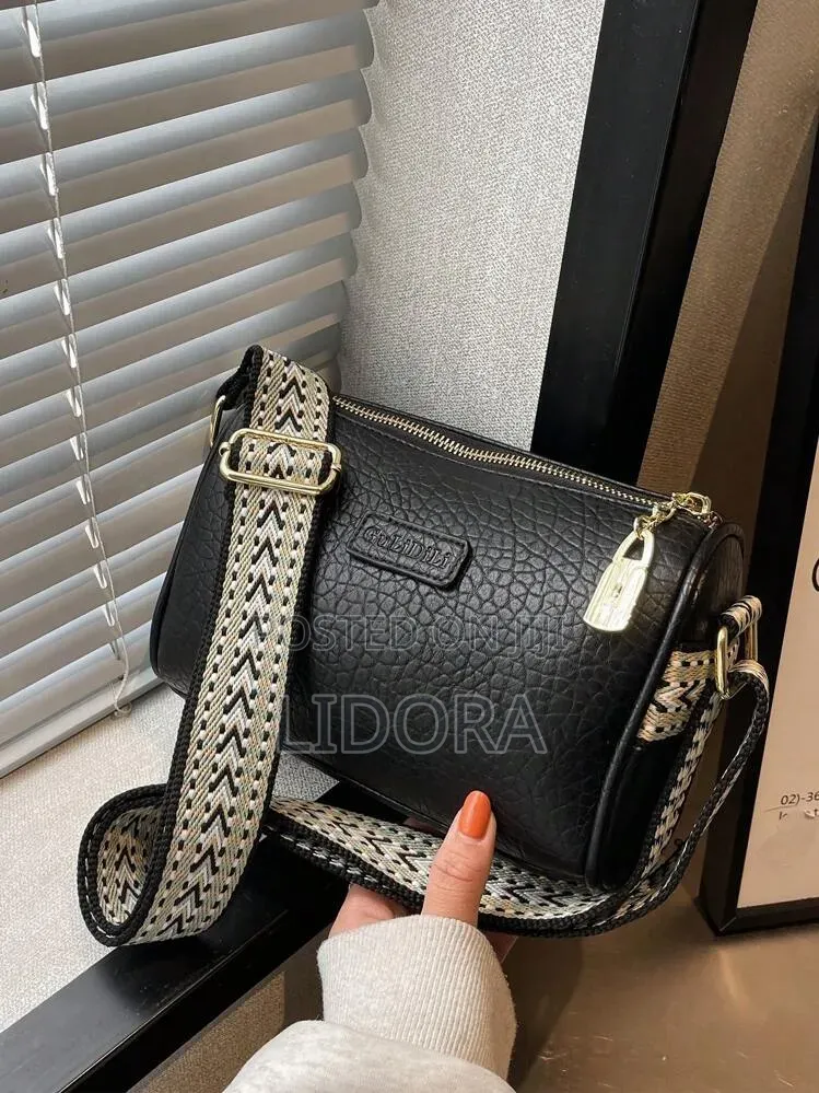 Women's Shoulder Bag