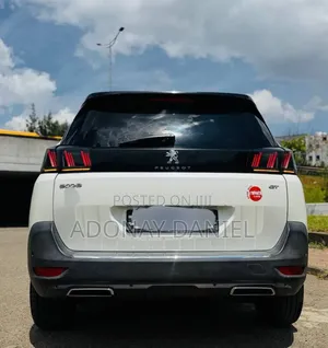 Peugeot 5008 2022