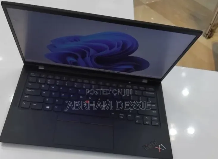 New Laptop Lenovo 16GB Intel Core i7 SSD 512GB