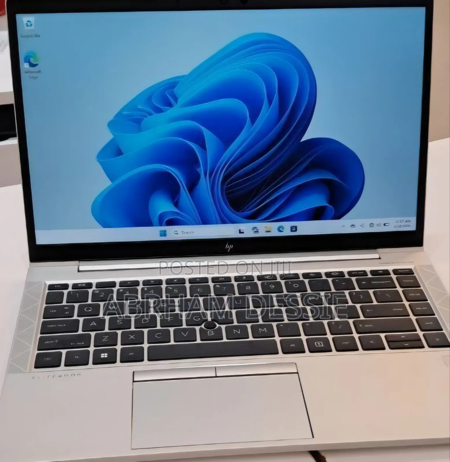 New Laptop HP EliteBook 840 G8 16GB Intel Core i5 SSD 512GB