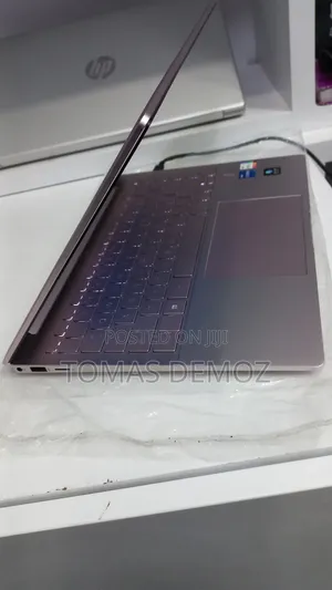 New Laptop HP Pavilion 14 16GB Intel Core i7 SSD 1T