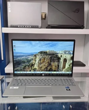 New Laptop HP Stream Notebook 16GB Intel Core i7 SSD 512GB