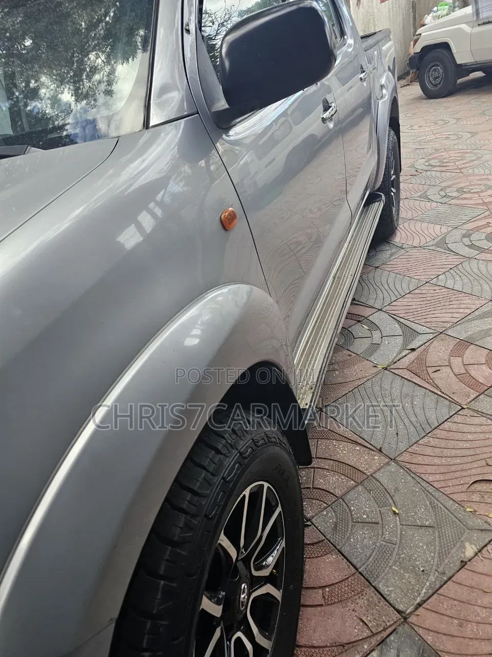 Toyota Hilux 3.0 D-4D 4x4 2015 Silver