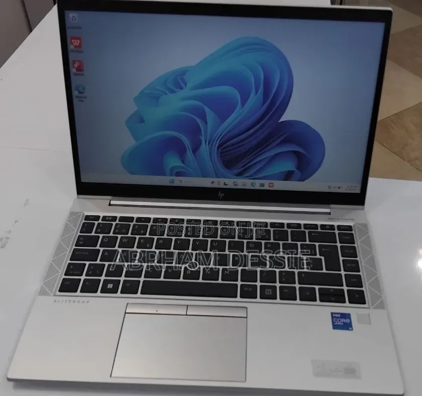 New Laptop HP 16GB Intel Core i7 SSD 512GB