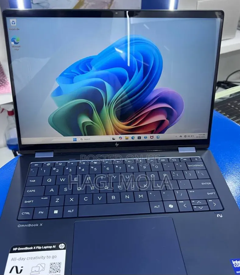 New Laptop HP OmniBook X Flip 16" 16GB Intel Core Ultra 5 SSD 512GB