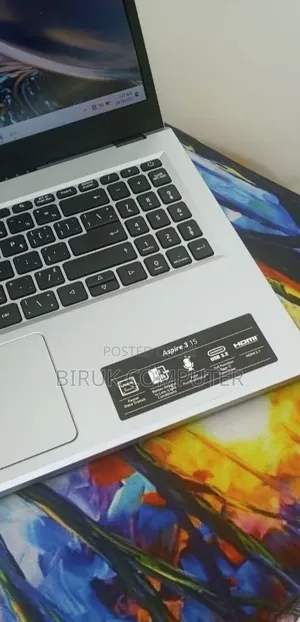 New Laptop Acer Aspire 3 8GB Intel Core i7 SSD 256GB