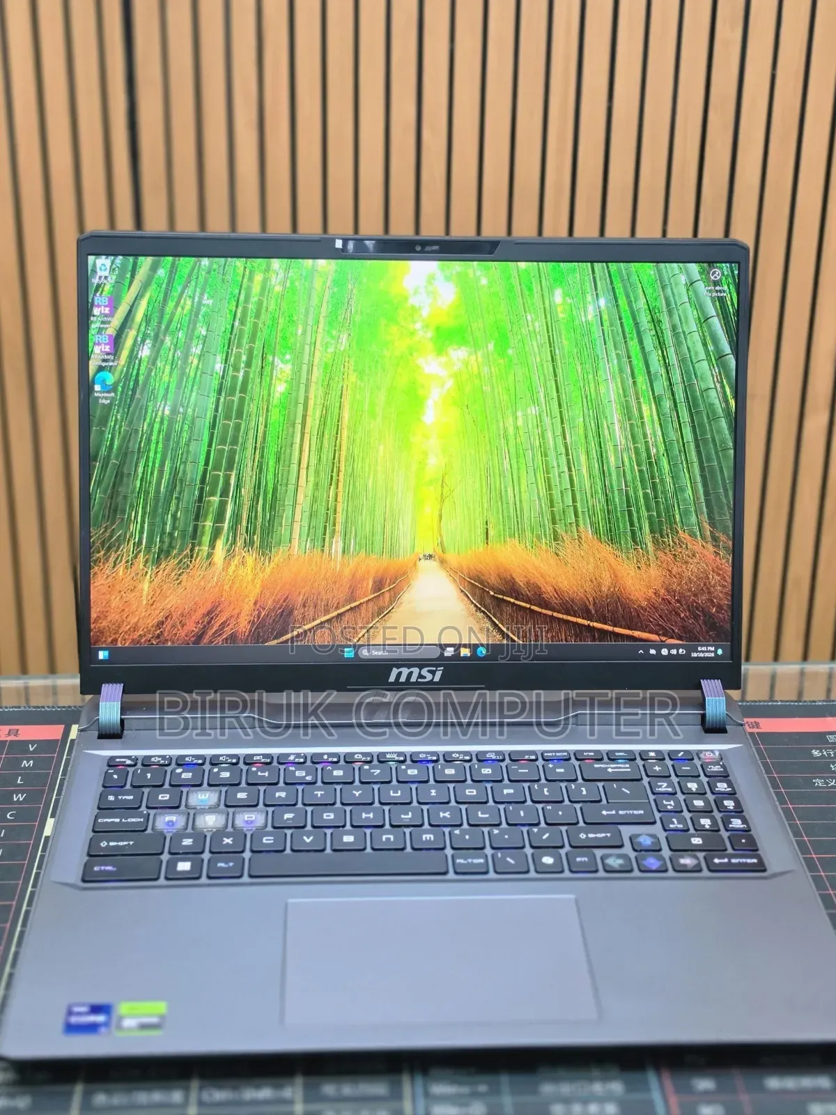 New Laptop MSI Vector 16 HX AI A2XWIG 32GB Intel Core i7 SSD 1T