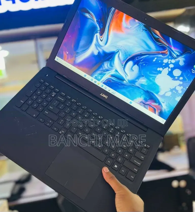 New Laptop Dell Latitude 3590 8GB Intel Core i5 HDD 128GB