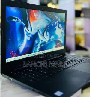 New Laptop Dell Latitude 3590 8GB Intel Core i5 HDD 128GB