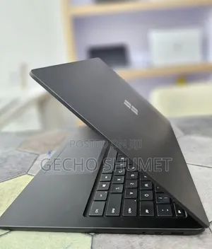 New Laptop Microsoft Surface Laptop 4 16GB Intel Core i7 SSD 512GB