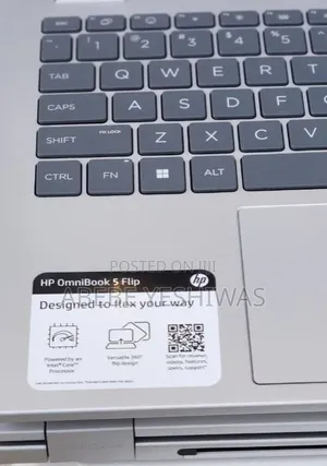 New Laptop HP OmniBook 5 Flip 16GB Intel Core i7 SSD 512GB
