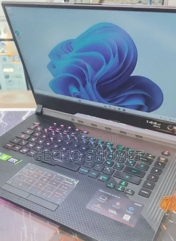 New Laptop Asus ROG Strix G15 16GB Intel Core i7 SSD 512GB