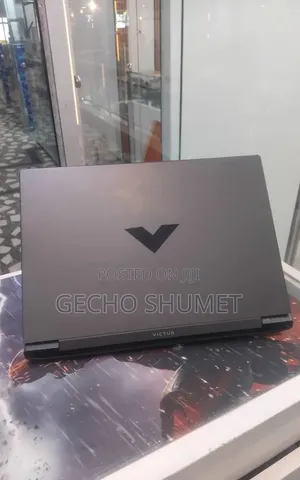 New Laptop HP Victus 16 16GB AMD Ryzen 5 SSD 512GB