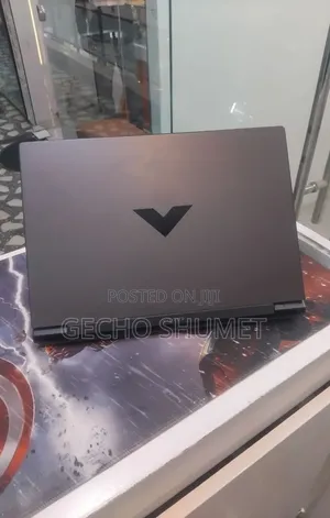 New Laptop HP Victus 16 16GB AMD Ryzen 5 SSD 512GB