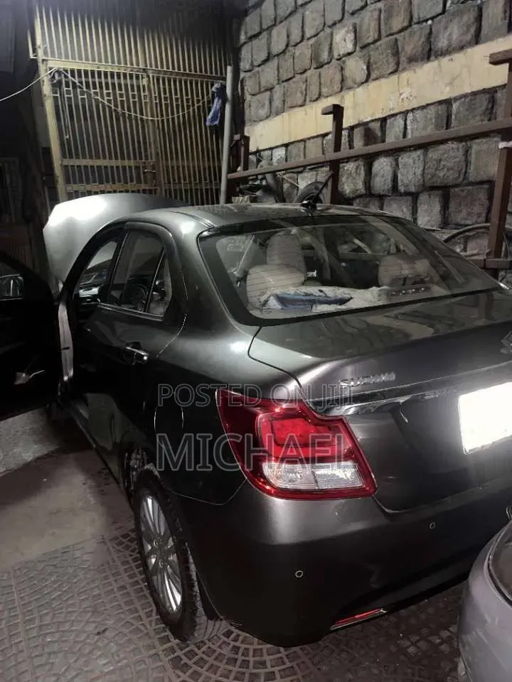 Suzuki Dzire 2021