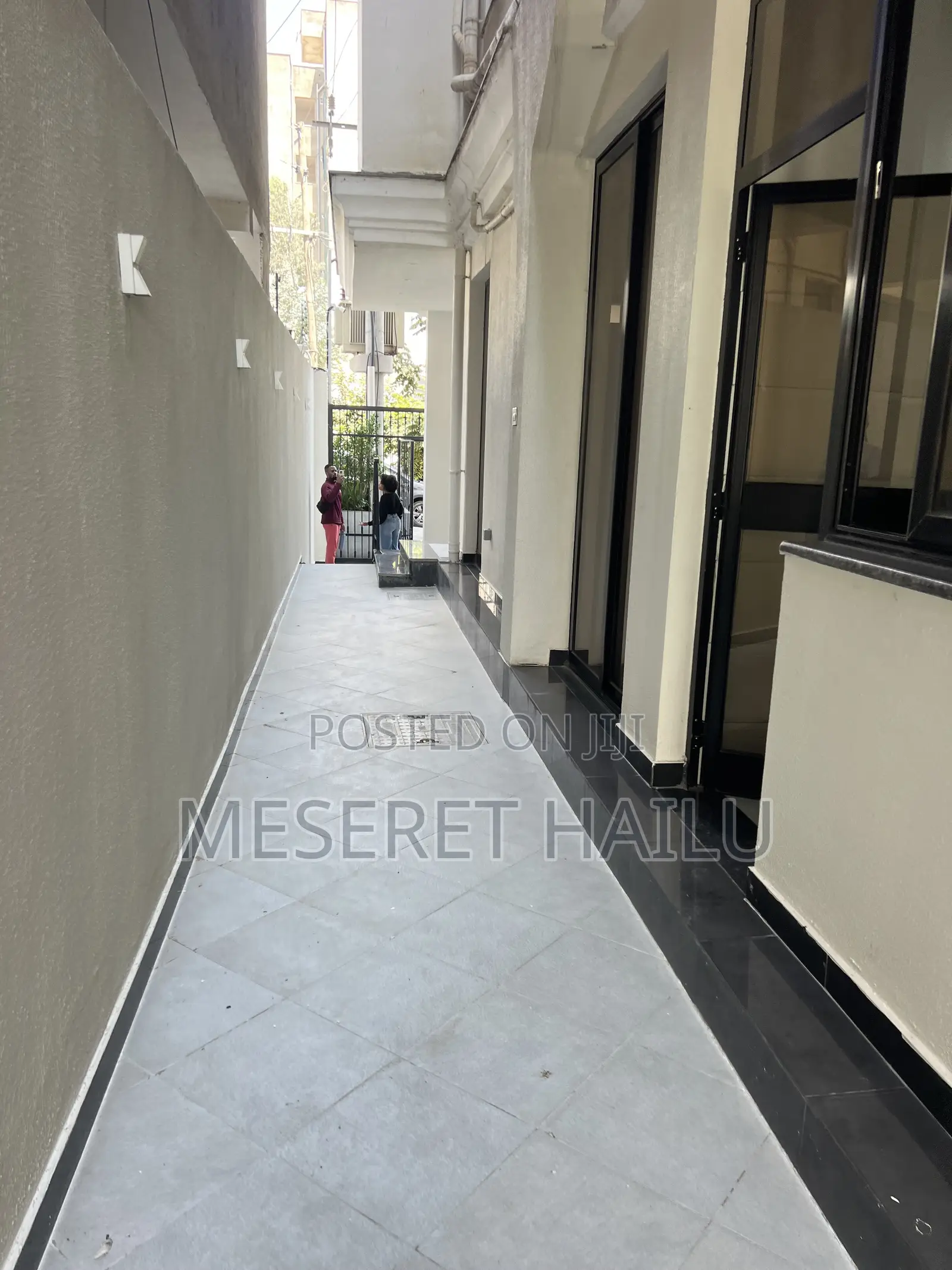 Furnished 4bdrm Penthouse in Bola Bolbula, Bole for rent