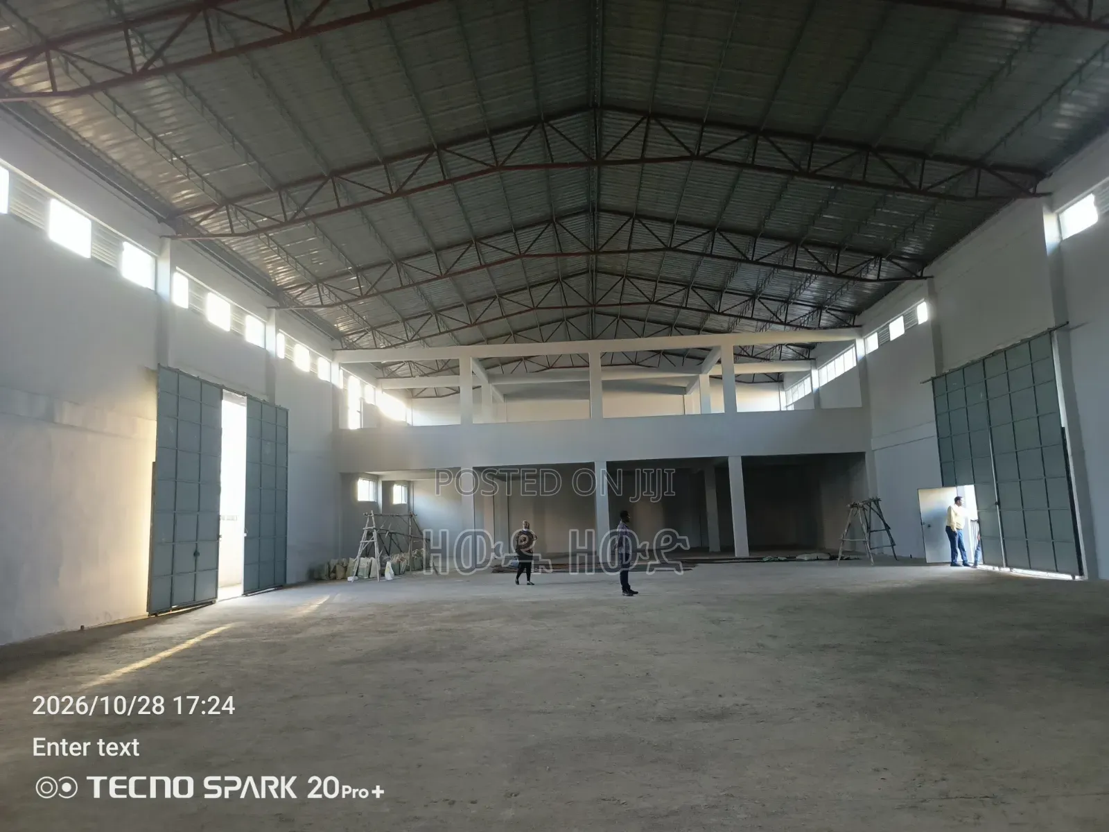 900 ካሬሜትር ያረፈ መጋዝን ኪራይ