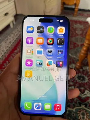New Apple iPhone 15 128 GB Black