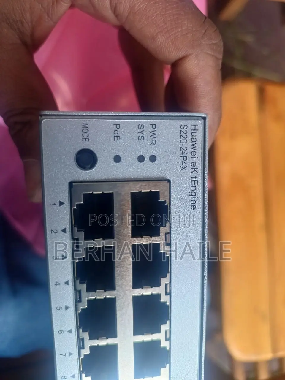 Huawei eKitEngine S220-24p4x