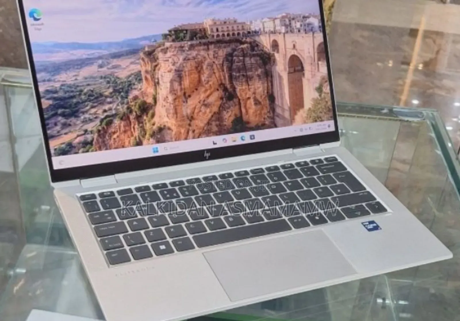New Laptop HP EliteBook 1030 16GB Intel Core i7 SSD 512GB