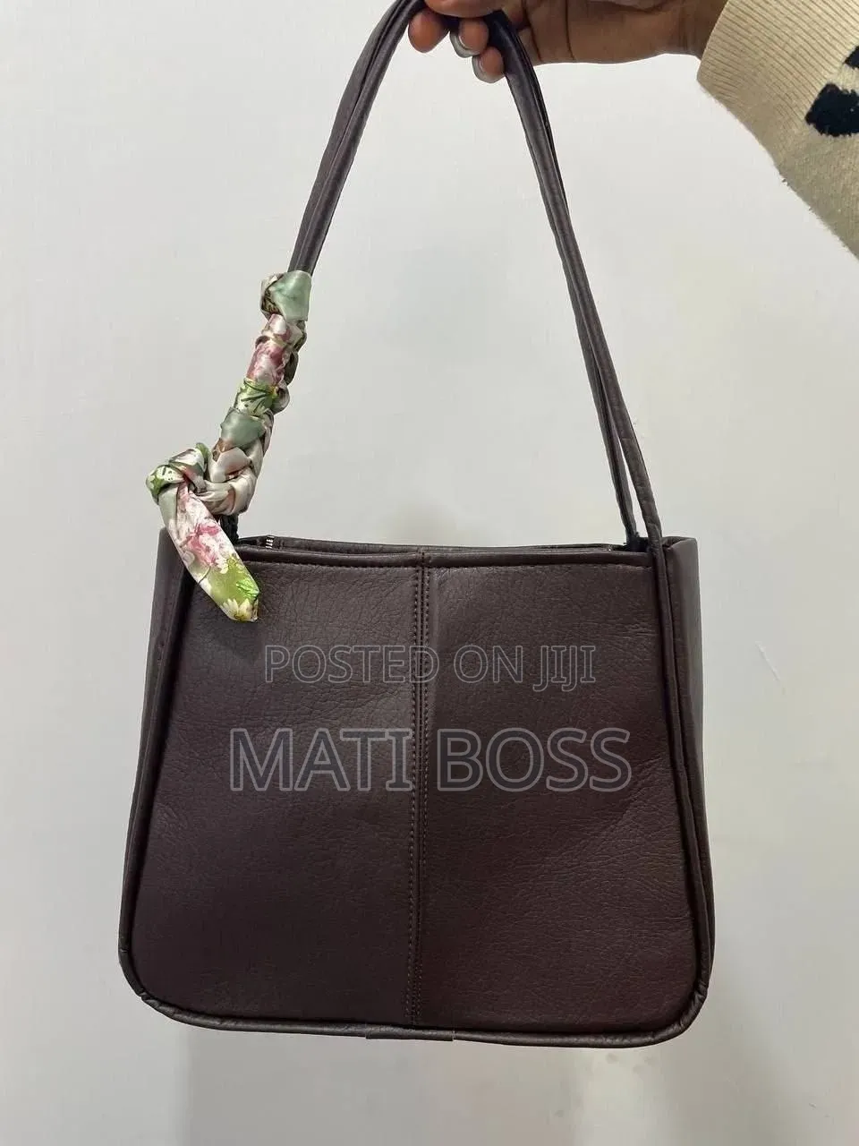 Stylish Women's Handbags in Black, Brown and Burgundy With Gold Chains
