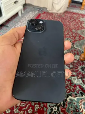 New Apple iPhone 15 128 GB Black