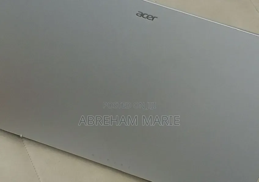 New Laptop Acer Aspire 3 8GB AMD Ryzen 7 SSD 256GB
