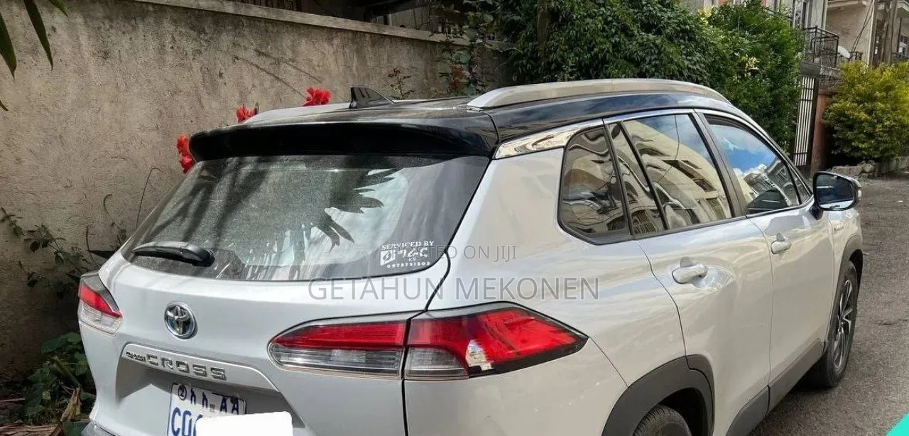 Toyota Corolla Cross 2023 Silver