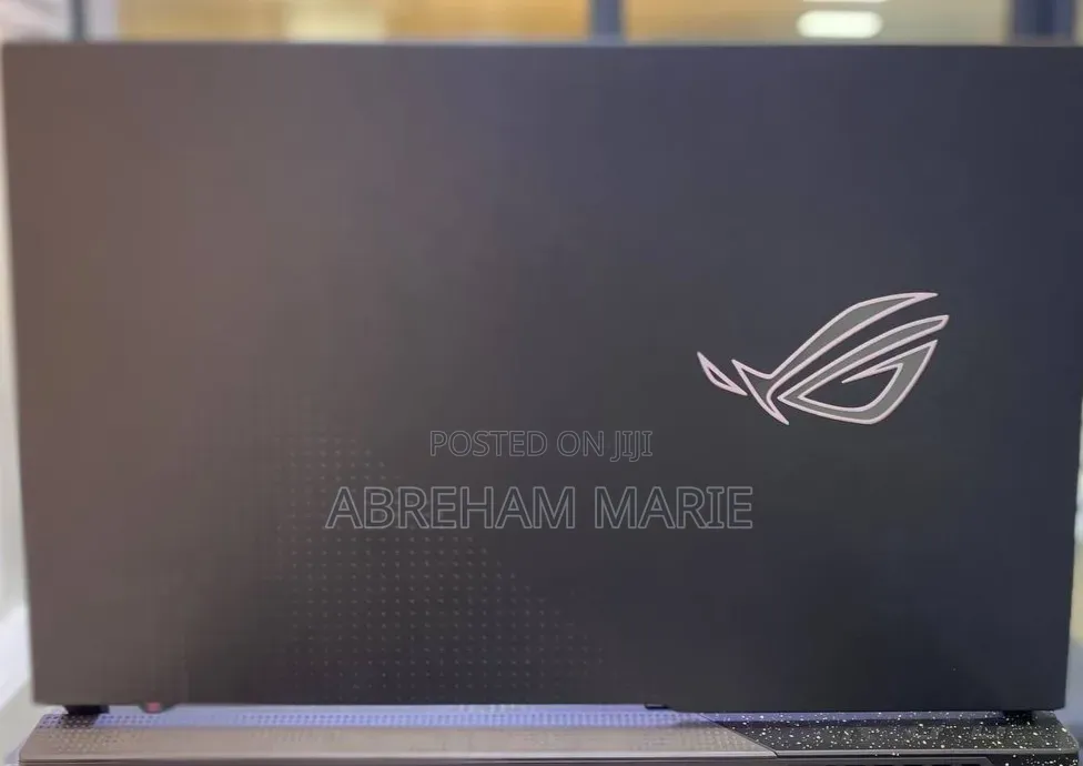 New Laptop Asus ROG Strix G15 16GB AMD Ryzen 9 SSD 1T
