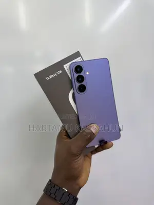 New Samsung Galaxy s26 256 GB Purple