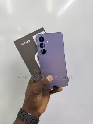 New Samsung Galaxy s26 256 GB Purple