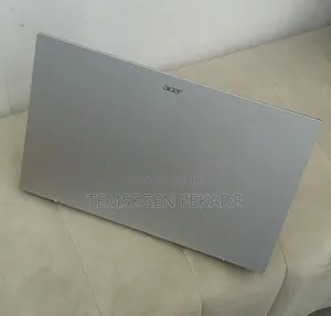 New Laptop Acer Aspire 3 8GB AMD SSD 256GB